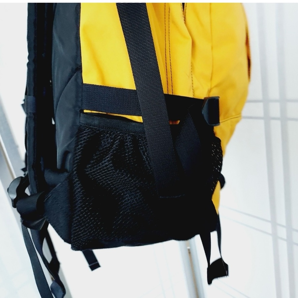 Excellent condition! >>>
THE NORTH FACE- Backpack - Picture 6 of 13